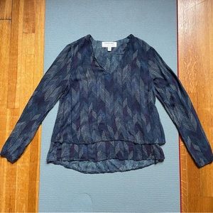 Cloth & Stone Anthropologie Long Sleeve V-Neck